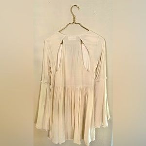 NEW  Size XSMALL Beige Dress With Embroidered Detail